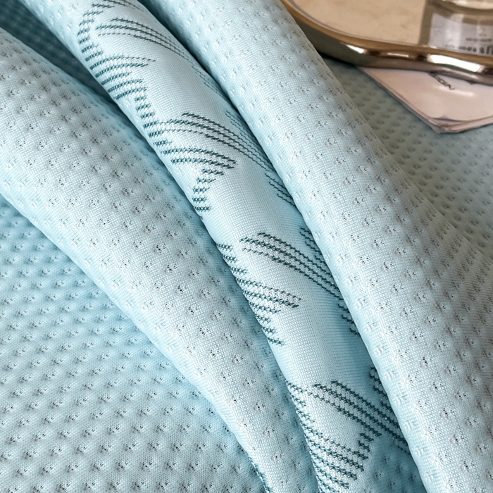 91家纺网 家纺一手货源 找家纺 子曰 2025春夏新款A类中分子430gPE聚乙烯乙纶凉豆豆凉席-床席款 快乐熊-蓝