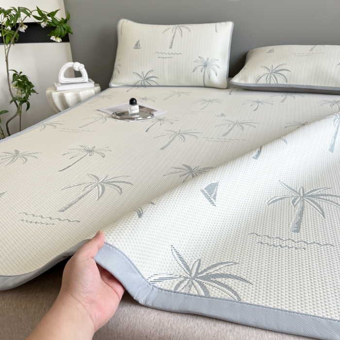 91家纺网 家纺一手货源 找家纺 子曰 2025春夏新款A类中分子430gPE聚乙烯乙纶凉豆豆凉席-床席款 椰子树