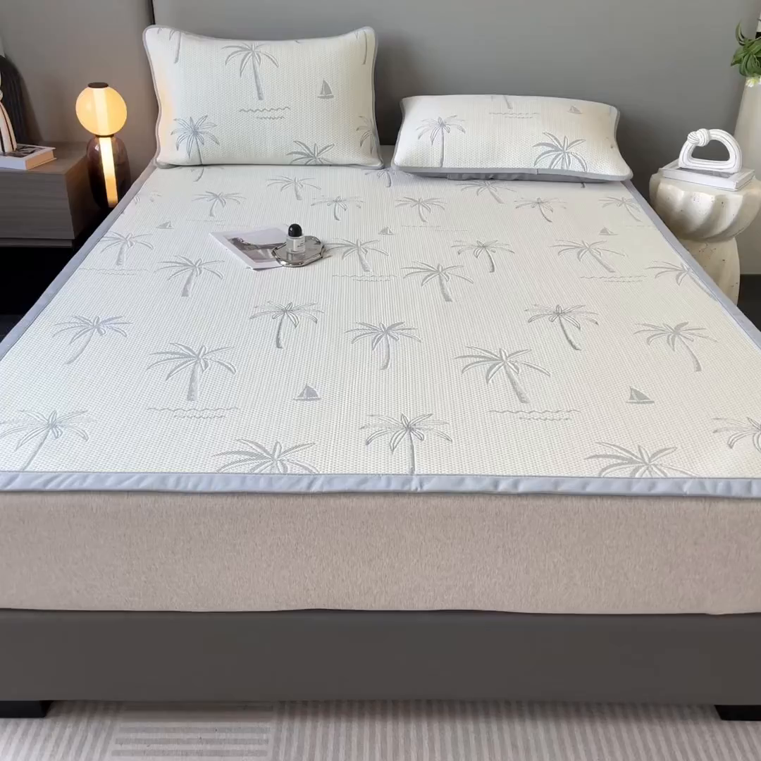 91家纺网 家纺一手货源 找家纺 子曰 2025春夏新款A类中分子430gPE聚乙烯乙纶凉豆豆凉席-床席款 椰子树