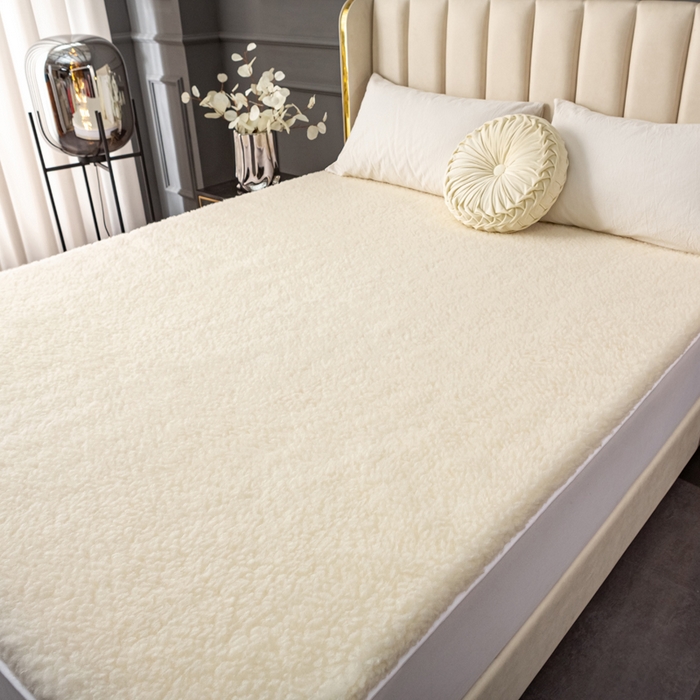 91家纺网 家纺一手货源 找家纺 苏赫床垫 2025新款羊毛床垫短毛款全棉底布 米黄2