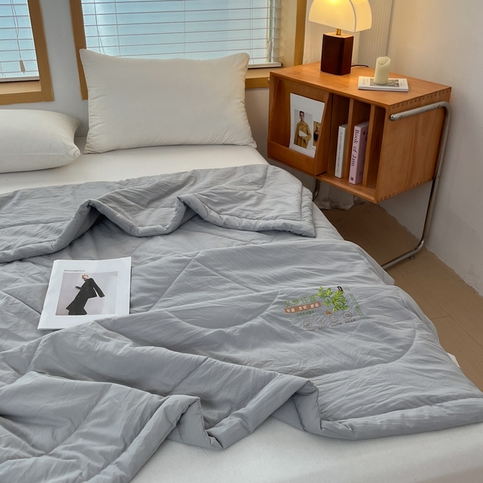 91家纺网 家纺一手货源 找家纺 （总）青螺家纺 2025新款日式简约纯色高克重水洗棉艾草（填充非面料注剂）