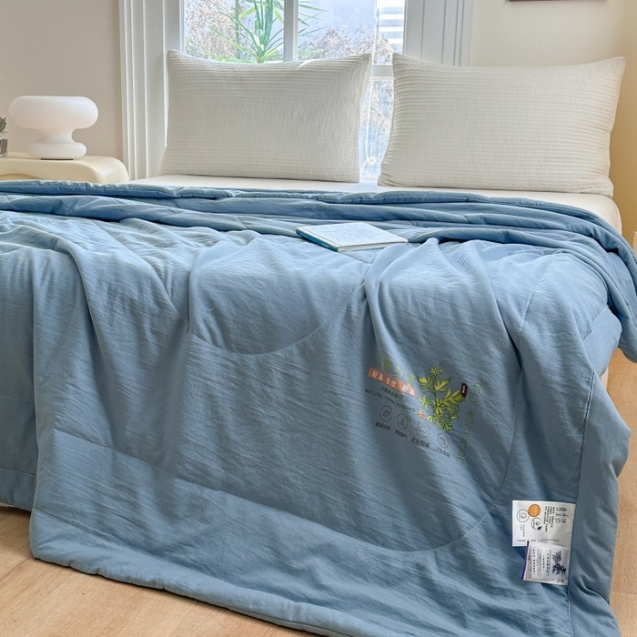 91家纺网 家纺一手货源 找家纺 青螺家纺 2025新款日式简约纯色高克重水洗棉艾草（填充非面料注剂） 蓝色