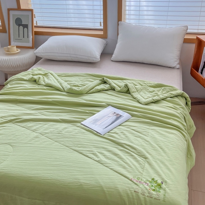 91家纺网 家纺一手货源 找家纺 青螺家纺 2025新款日式简约纯色高克重水洗棉艾草（填充非面料注剂） 绿色