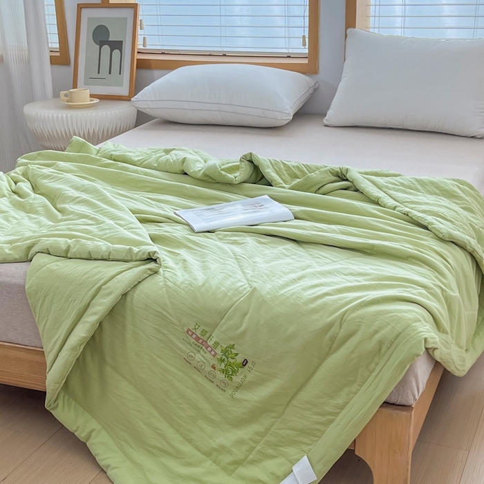 91家纺网 家纺一手货源 找家纺 青螺家纺 2025新款日式简约纯色高克重水洗棉艾草（填充非面料注剂） 绿色