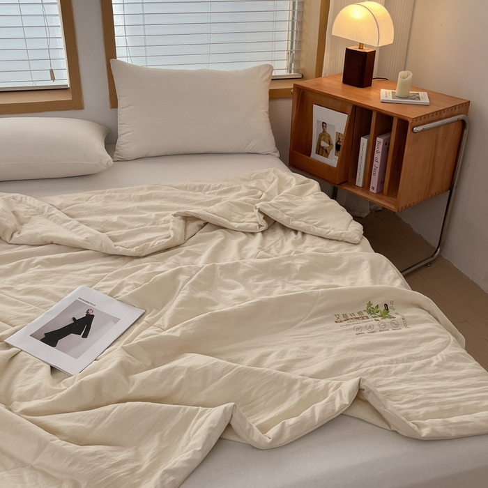 91家纺网 家纺一手货源 找家纺 青螺家纺 2025新款日式简约纯色高克重水洗棉艾草（填充非面料注剂） 米色