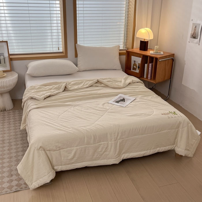 91家纺网 家纺一手货源 找家纺 青螺家纺 2025新款日式简约纯色高克重水洗棉艾草（填充非面料注剂） 米色