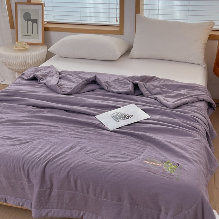 91家纺网 家纺一手货源 找家纺 青螺家纺 2025新款日式简约纯色高克重水洗棉艾草（填充非面料注剂） 紫色