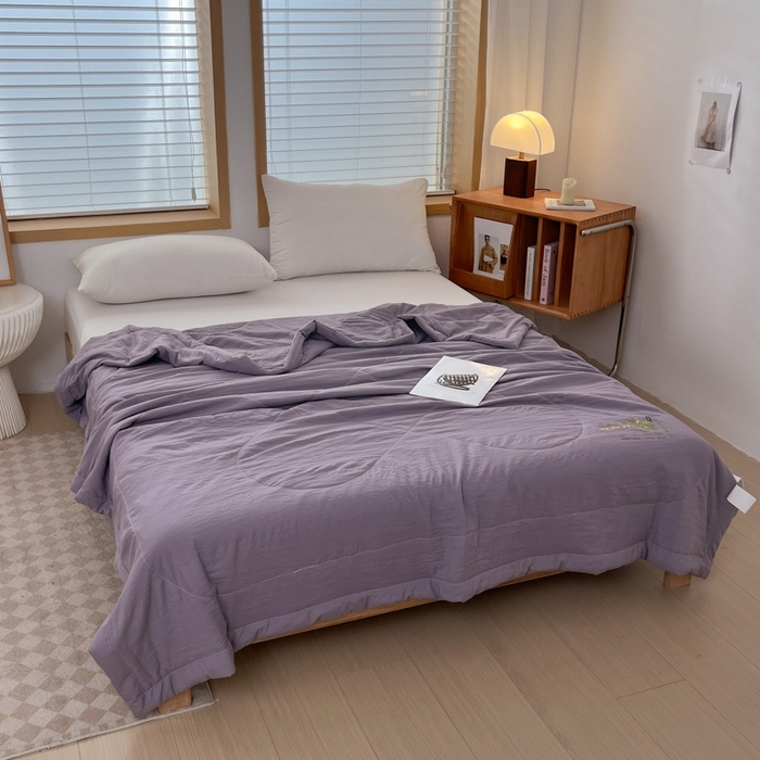 91家纺网 家纺一手货源 找家纺 青螺家纺 2025新款日式简约纯色高克重水洗棉艾草（填充非面料注剂） 紫色