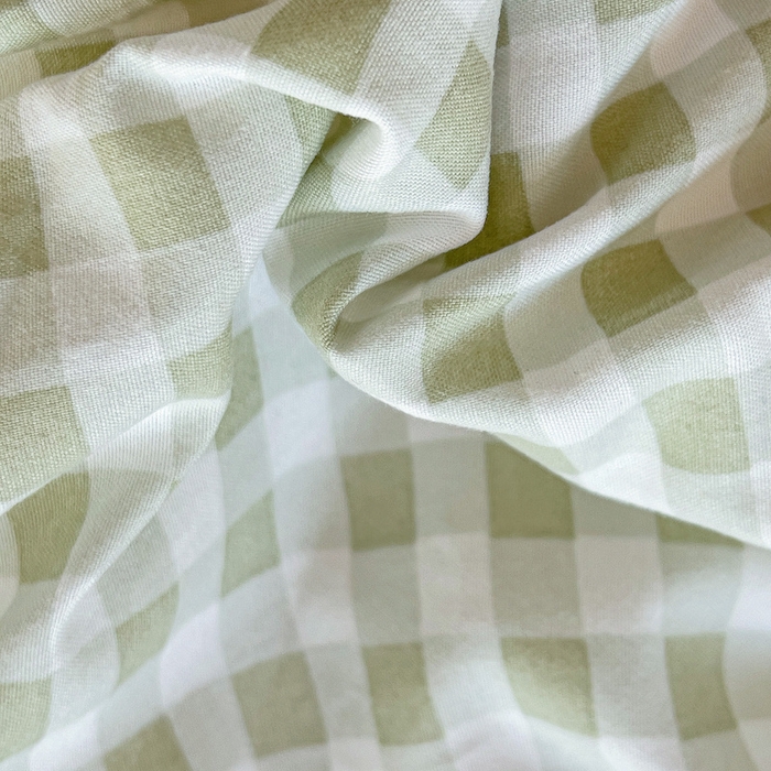 91家纺网 家纺一手货源 找家纺 灰鲸 2025新款云朵棉毛巾绣夏被四件套 蝴蝶结-绿格+樱花粉