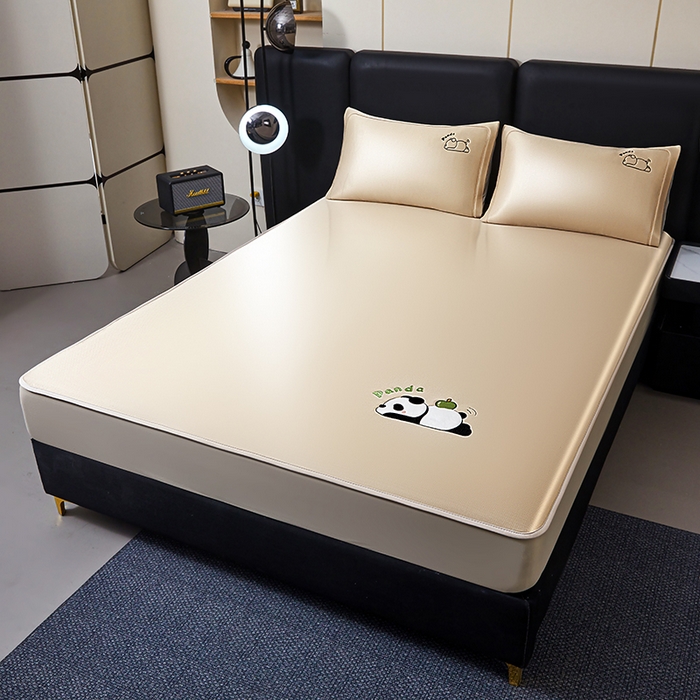 91家纺网 家纺一手货源 找家纺 （总）全季家居 2025新款5A抗菌碳光萌趣熊猫系列贴布绣冰丝席