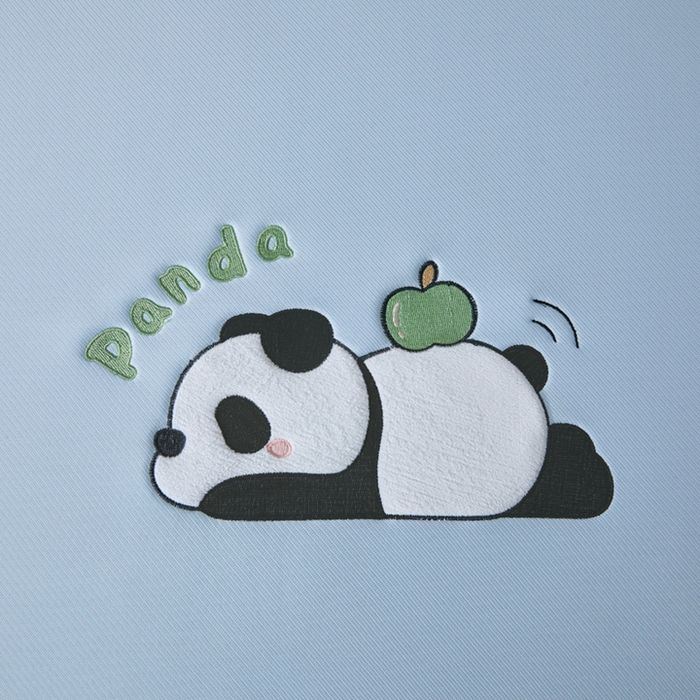 91家纺网 家纺一手货源 找家纺 全季家居 2025新款5A抗菌碳光萌趣熊猫系列贴布绣冰丝席 床席-天蓝