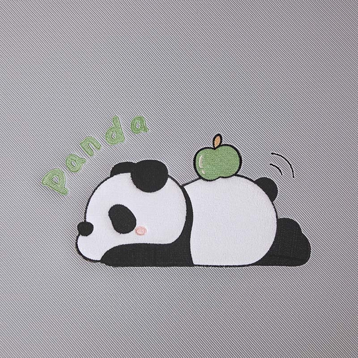 91家纺网 家纺一手货源 找家纺 全季家居 2025新款5A抗菌碳光萌趣熊猫系列贴布绣冰丝席 床席-银灰