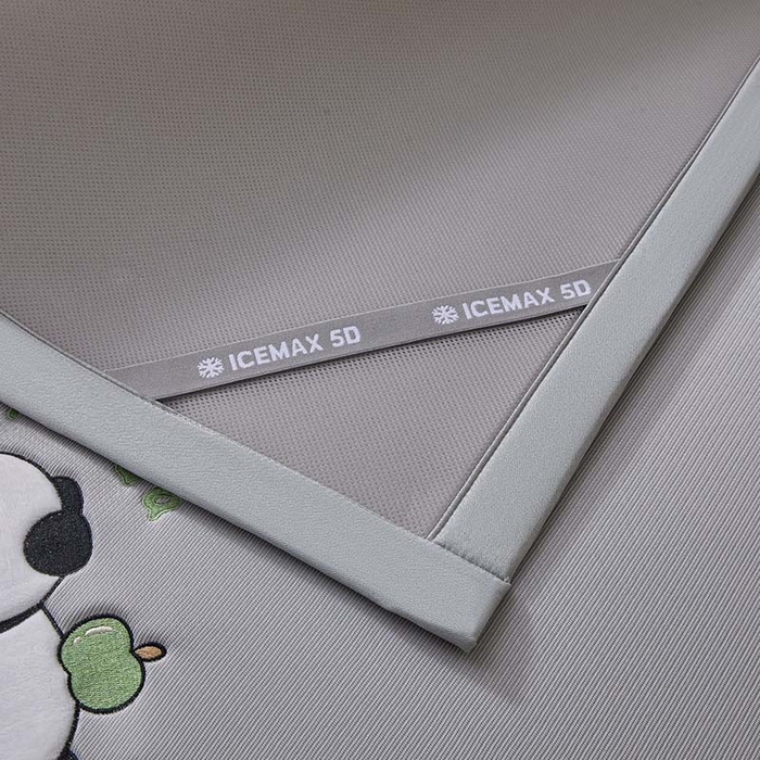 91家纺网 家纺一手货源 找家纺 全季家居 2025新款5A抗菌碳光萌趣熊猫系列贴布绣冰丝席 床席-银灰