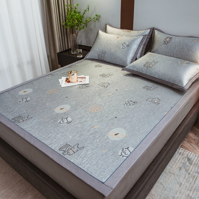 91家纺网 家纺一手货源 找家纺 全季家居 2025新款900D高精密三色纬提花冰丝凉席 床席-动物乐园