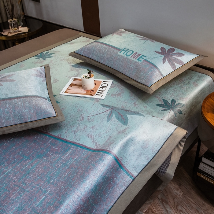 91家纺网 家纺一手货源 找家纺 全季家居 2025新款900D高精密三色纬提花冰丝凉席 床席-枫叶