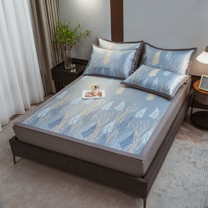 91家纺网 家纺一手货源 找家纺 全季家居 2025新款900D高精密三色纬提花冰丝凉席 床席-陌上草熏