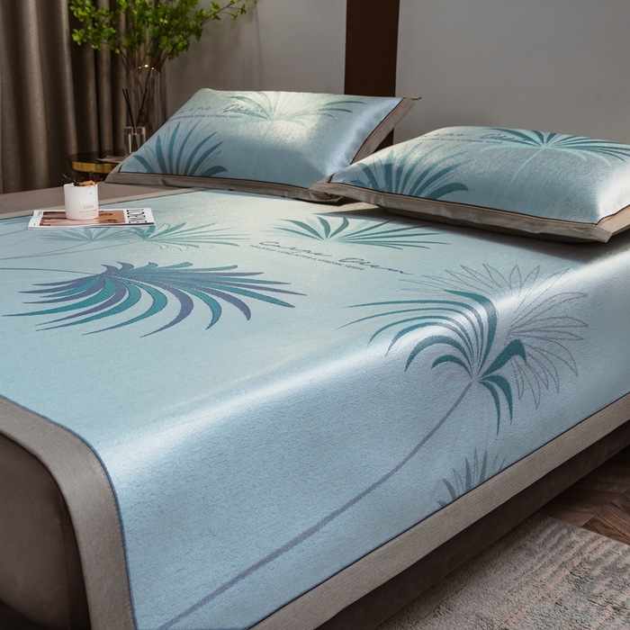 91家纺网 家纺一手货源 找家纺 全季家居 2025新款900D高精密三色纬提花冰丝凉席 床席-夏之语