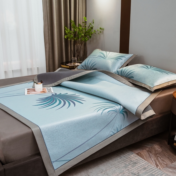 91家纺网 家纺一手货源 找家纺 全季家居 2025新款900D高精密三色纬提花冰丝凉席 床席-夏之语