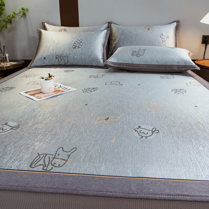 91家纺网 家纺一手货源 找家纺 全季家居 2025新款900D高精密三色纬提花冰丝凉席 床笠-动物乐园