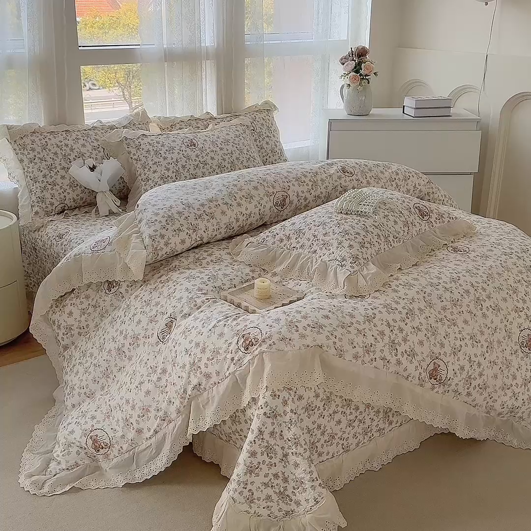 91家纺网 家纺一手货源 找家纺 添越家纺2025新款纯棉砂洗床盖三件套四件套系列 田园小熊-米