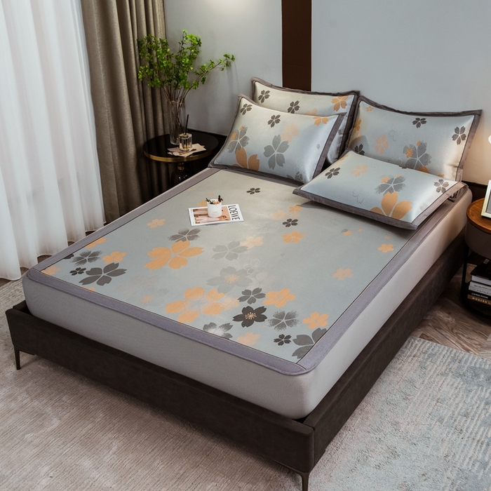 91家纺网 家纺一手货源 找家纺 全季家居 2025新款900D高精密三色纬提花冰丝凉席 床笠-静享花开