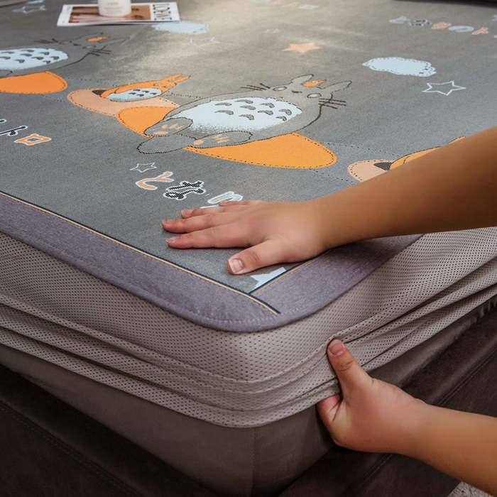 91家纺网 家纺一手货源 找家纺 全季家居 2025新款900D高精密三色纬提花冰丝凉席 床笠-龙小猫-黄