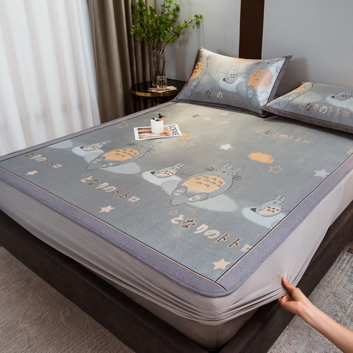 91家纺网 家纺一手货源 找家纺 全季家居 2025新款900D高精密三色纬提花冰丝凉席 床笠-龙小猫-灰