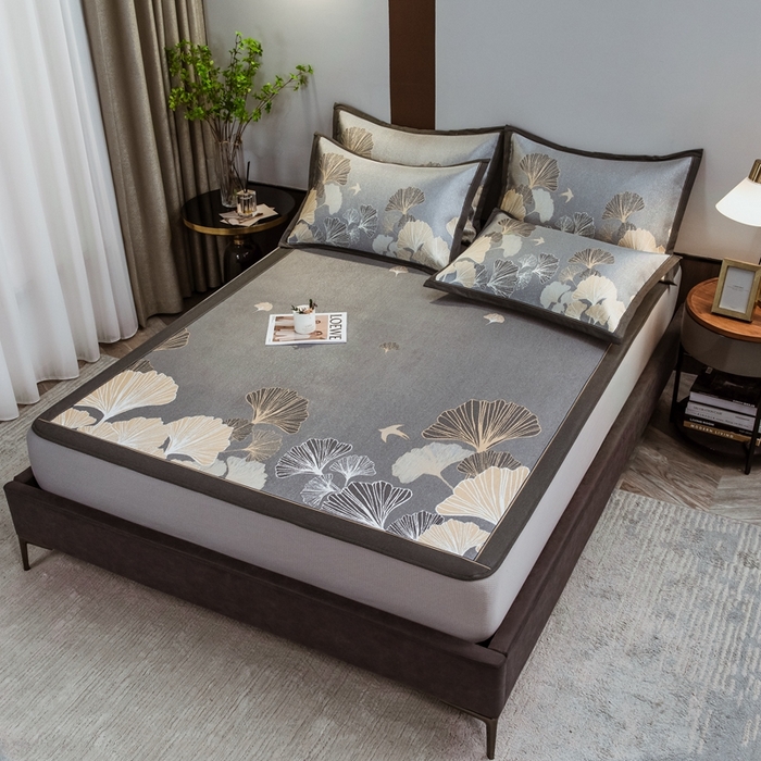 91家纺网 家纺一手货源 找家纺 全季家居 2025新款900D高精密三色纬提花冰丝凉席 床笠-落叶情深