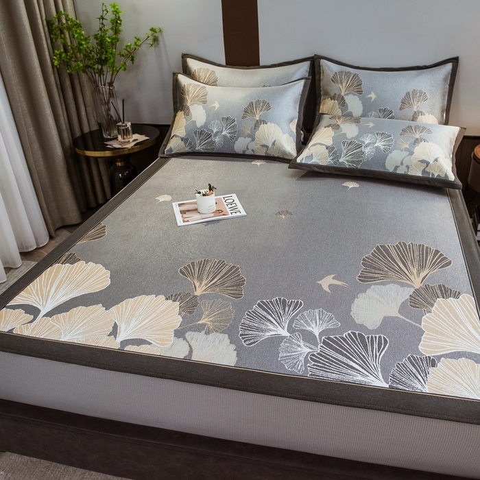 91家纺网 家纺一手货源 找家纺 全季家居 2025新款900D高精密三色纬提花冰丝凉席 床笠-落叶情深