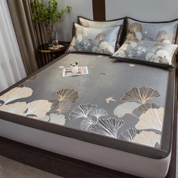 91家纺网 家纺一手货源 找家纺 全季家居 2025新款900D高精密三色纬提花冰丝凉席 床笠-落叶情深