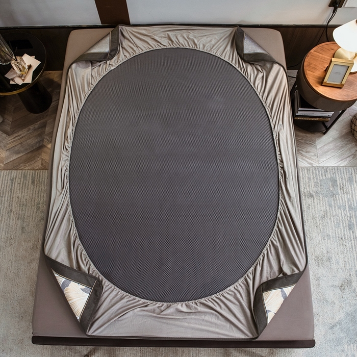 91家纺网 家纺一手货源 找家纺 全季家居 2025新款900D高精密三色纬提花冰丝凉席 床笠-落叶情深