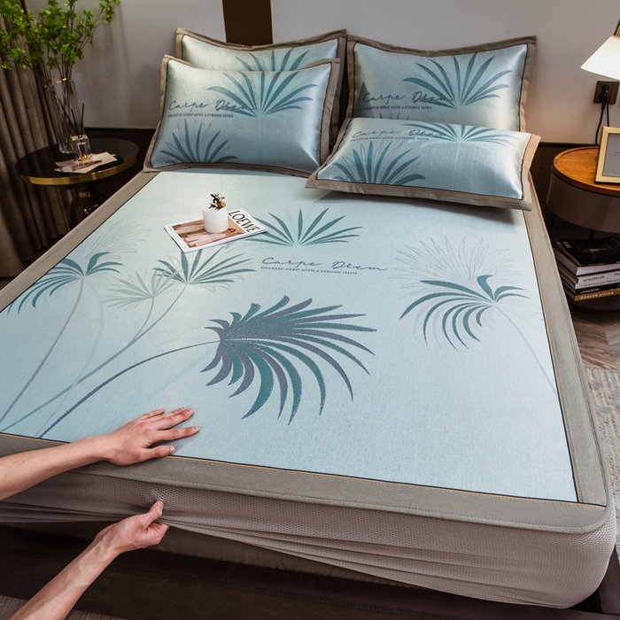 91家纺网 家纺一手货源 找家纺 全季家居 2025新款900D高精密三色纬提花冰丝凉席 床笠-夏之语