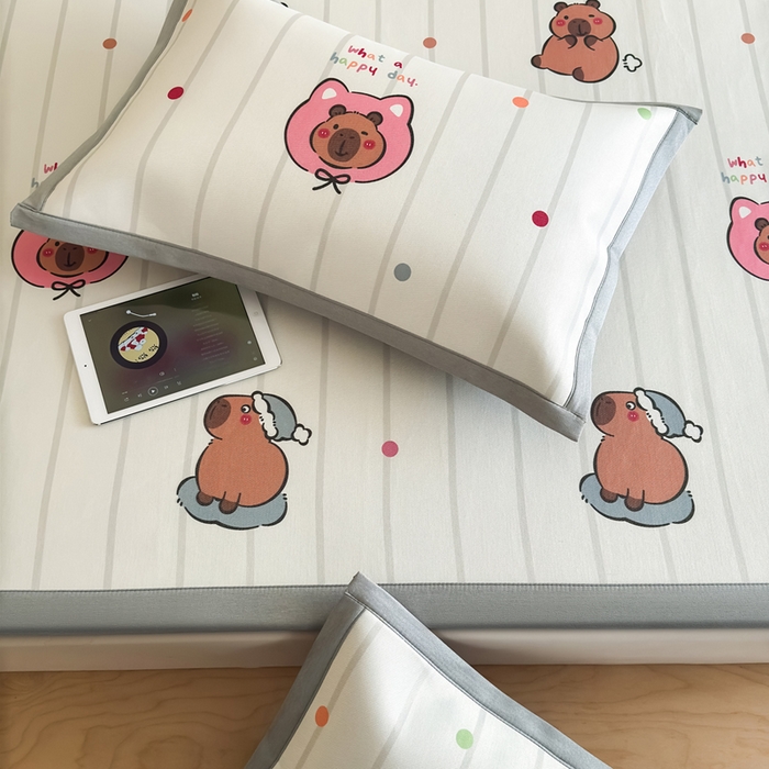 91家纺网 家纺一手货源 找家纺 （总）全季家居 2025新款日韩竖条风格卡通冰丝席