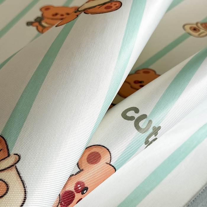 91家纺网 家纺一手货源 找家纺 全季家居 2025新款日韩竖条风格卡通冰丝席 甜蜜小熊