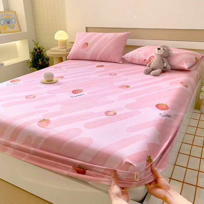 91家纺网 家纺一手货源 找家纺 慕尚家纺 2025新款全棉纯棉老粗布卡通床笠款凉席席子 草莓-粉