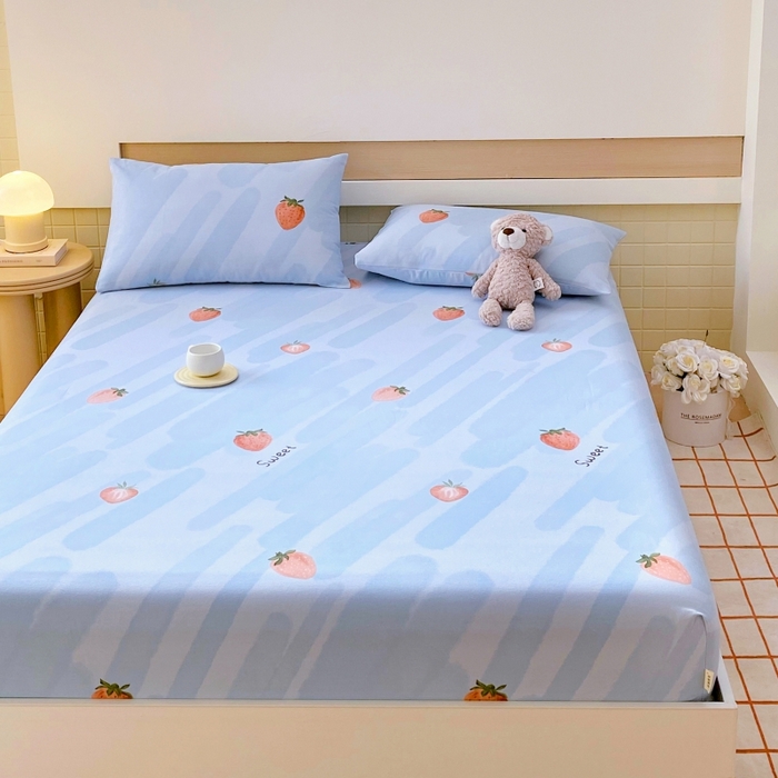 91家纺网 家纺一手货源 找家纺 慕尚家纺 2025新款全棉纯棉老粗布卡通床笠款凉席席子 草莓-蓝