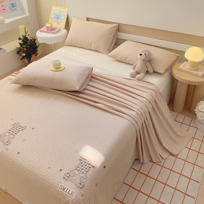 91家纺网 家纺一手货源 找家纺 慕尚家纺 2025新款全棉纯棉老粗布卡通床单款凉席席子 宝贝熊