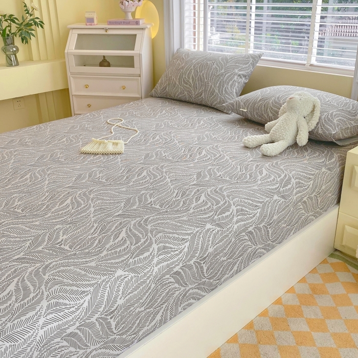 91家纺网 家纺一手货源 找家纺 慕尚家纺 2025新款全棉纯棉老粗布花卉床笠款凉席席子 兰羽-叶韵