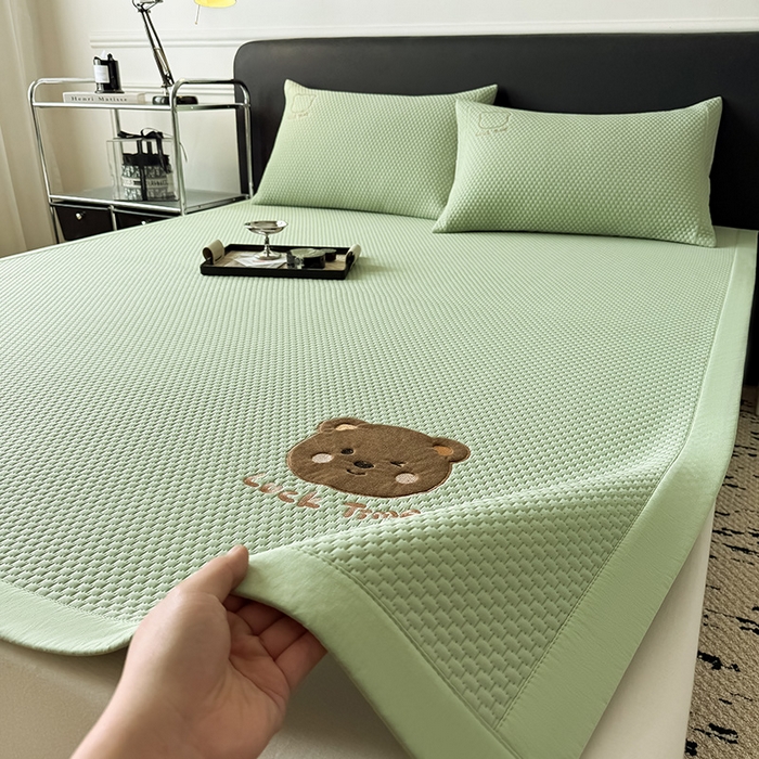 全季家居 2025新款A类乙纶PE调皮熊贴布绣系列凉豆豆席凉席席子 床席款-水绿