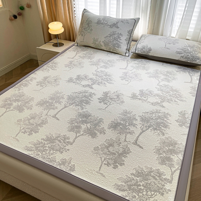 91家纺网 家纺一手货源 找家纺 全季家居 2025新款A类乙纶PE花卉轻奢提花系列凉豆豆席 床席款-迷雾森林-深棕