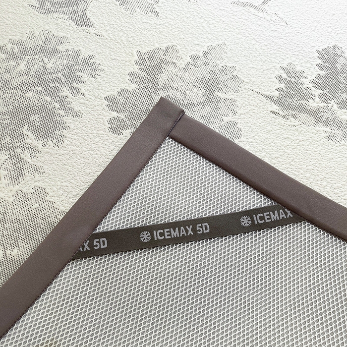 91家纺网 家纺一手货源 找家纺 全季家居 2025新款A类乙纶PE花卉轻奢提花系列凉豆豆席 床席款-迷雾森林-深棕