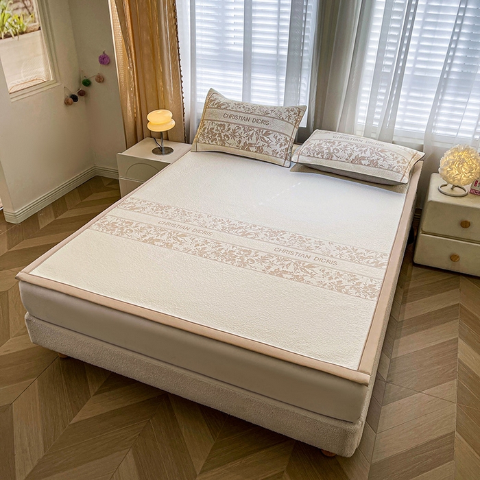 91家纺网 家纺一手货源 找家纺 全季家居 2025新款A类乙纶PE花卉轻奢提花系列凉豆豆席 床席款-浪漫枫林-浅咖