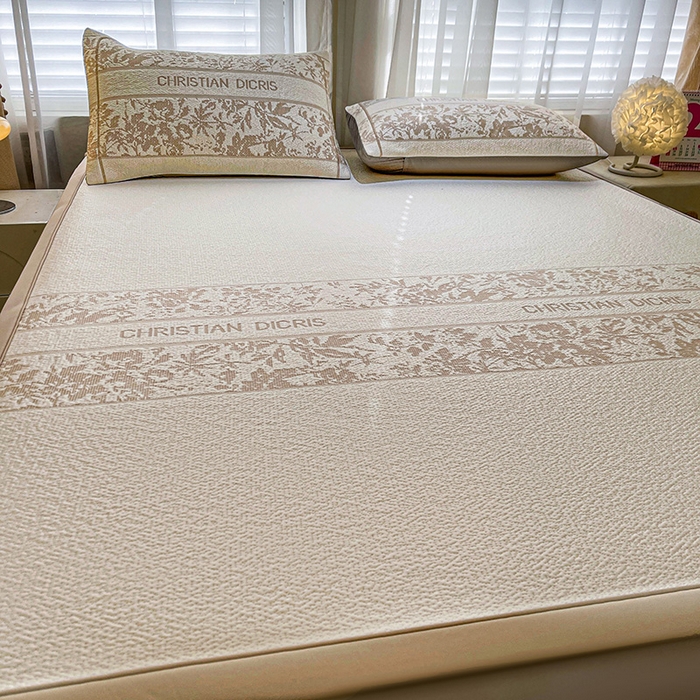 91家纺网 家纺一手货源 找家纺 全季家居 2025新款A类乙纶PE花卉轻奢提花系列凉豆豆席 床席款-浪漫枫林-浅咖