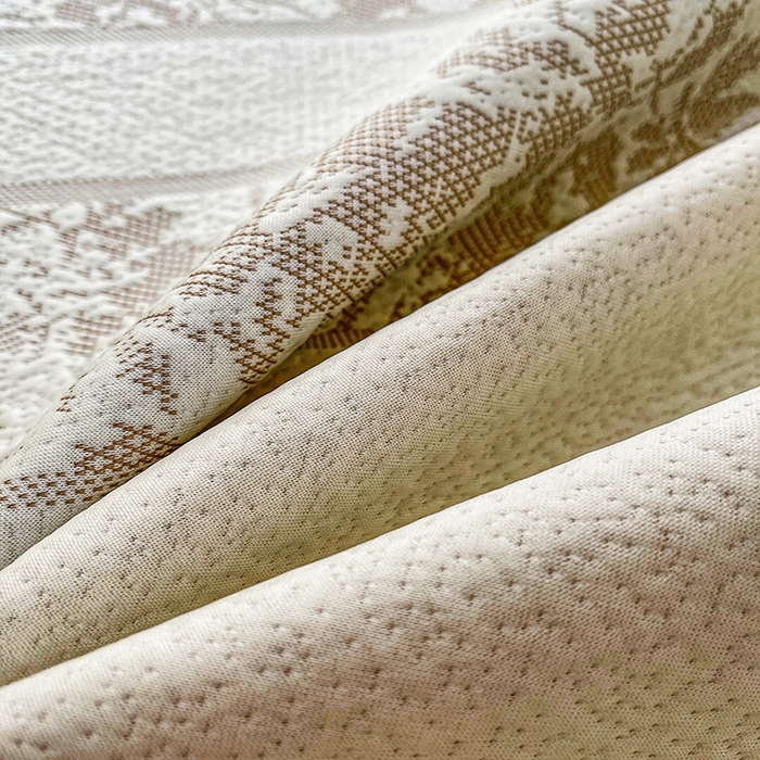 91家纺网 家纺一手货源 找家纺 全季家居 2025新款A类乙纶PE花卉轻奢提花系列凉豆豆席 床席款-浪漫枫林-浅咖