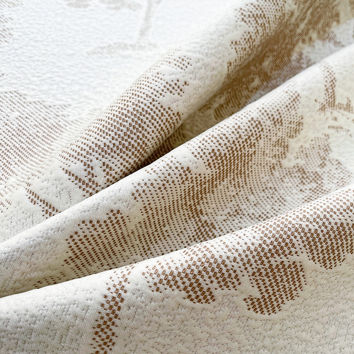 91家纺网 家纺一手货源 找家纺 全季家居 2025新款A类乙纶PE花卉轻奢提花系列凉豆豆席 床席款-迷雾森林-浅咖