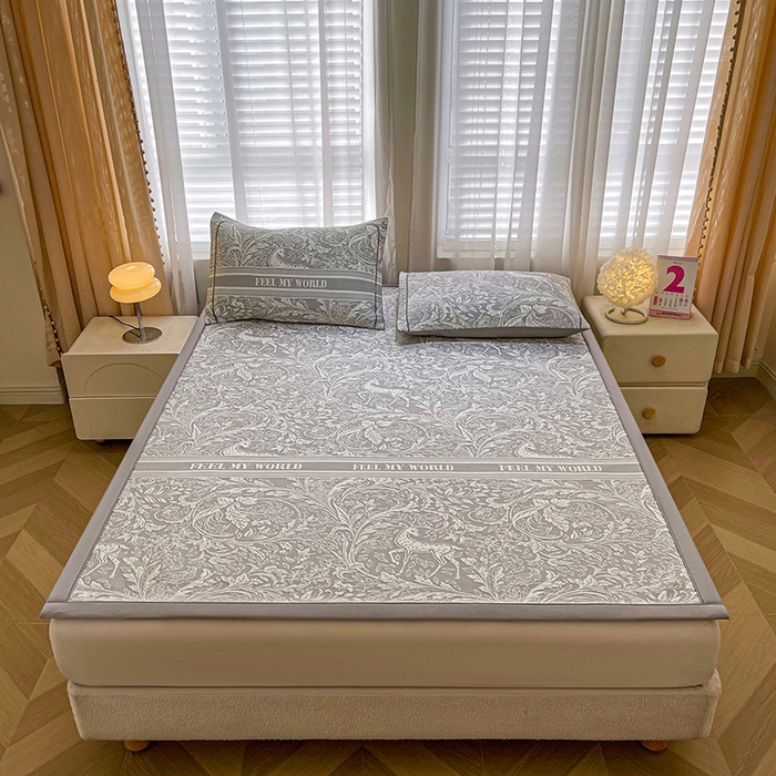 91家纺网 家纺一手货源 找家纺 全季家居 2025新款A类乙纶PE花卉轻奢提花系列凉豆豆席 床席款-麋鹿花园-浅灰