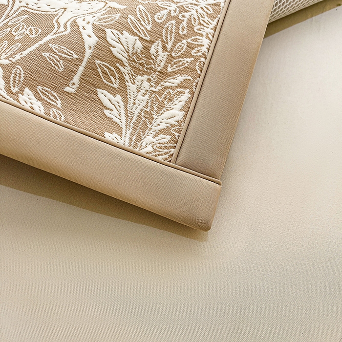 91家纺网 家纺一手货源 找家纺 全季家居 2025新款A类乙纶PE花卉轻奢提花系列凉豆豆席 床席款-麋鹿花园-浅咖