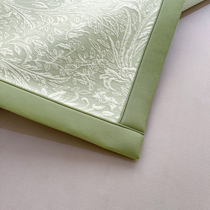 91家纺网 家纺一手货源 找家纺 全季家居 2025新款A类乙纶PE花卉轻奢提花系列凉豆豆席 床席款-麋鹿花园-水绿