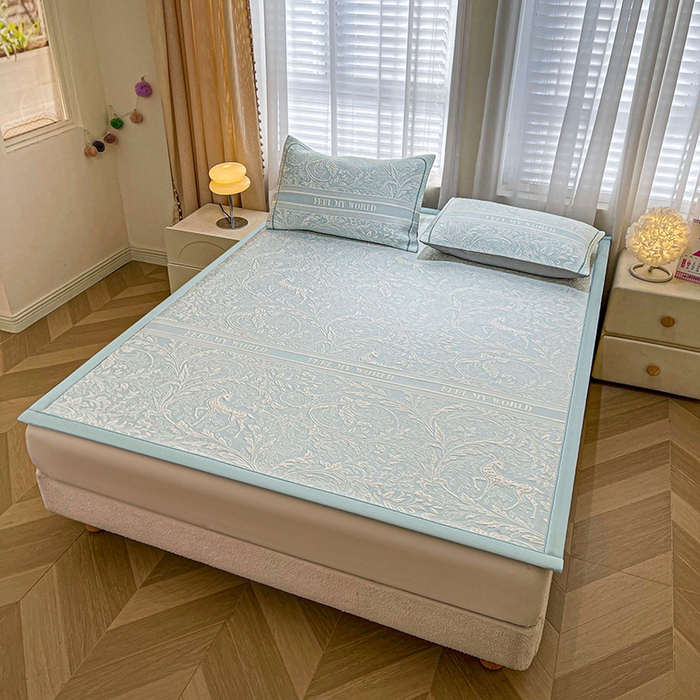 91家纺网 家纺一手货源 找家纺 全季家居 2025新款A类乙纶PE花卉轻奢提花系列凉豆豆席 床席款-麋鹿花园-天蓝