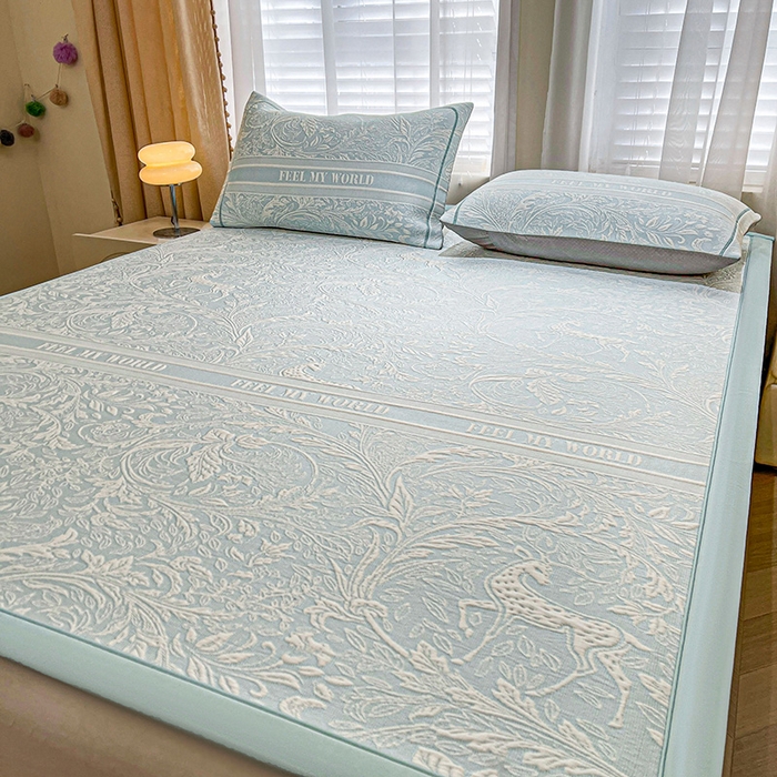 91家纺网 家纺一手货源 找家纺 全季家居 2025新款A类乙纶PE花卉轻奢提花系列凉豆豆席 床席款-麋鹿花园-天蓝